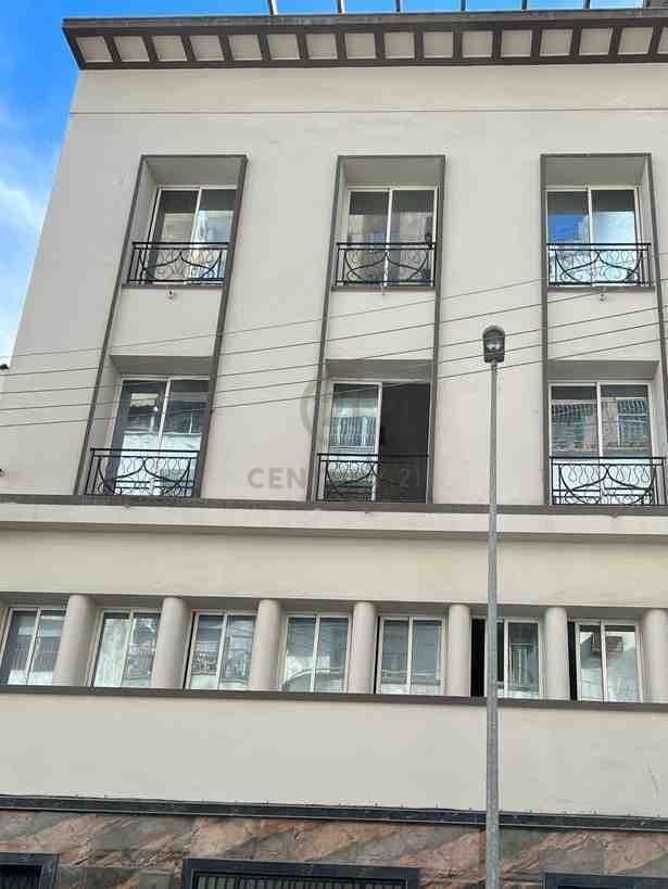 Main property image