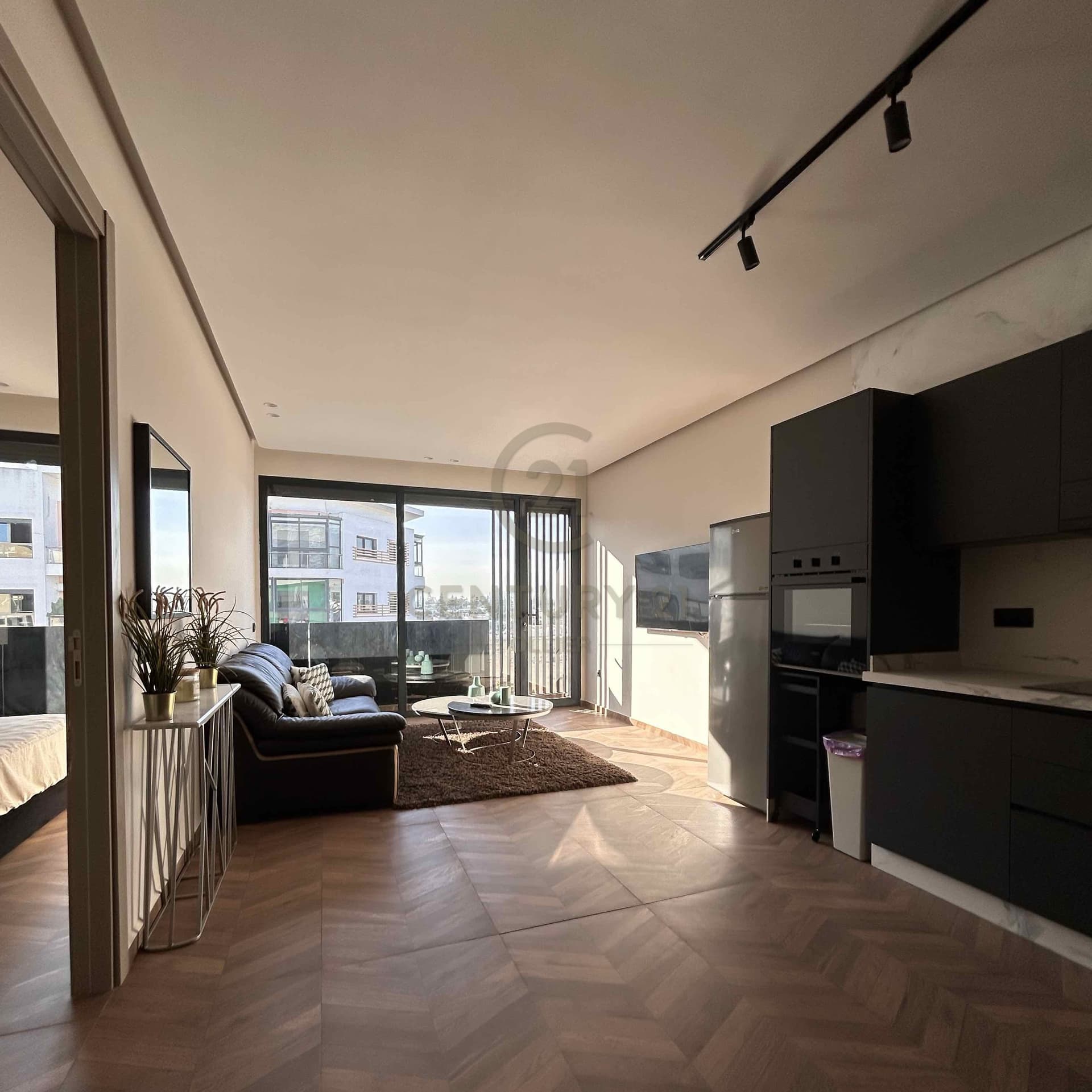 Main property image