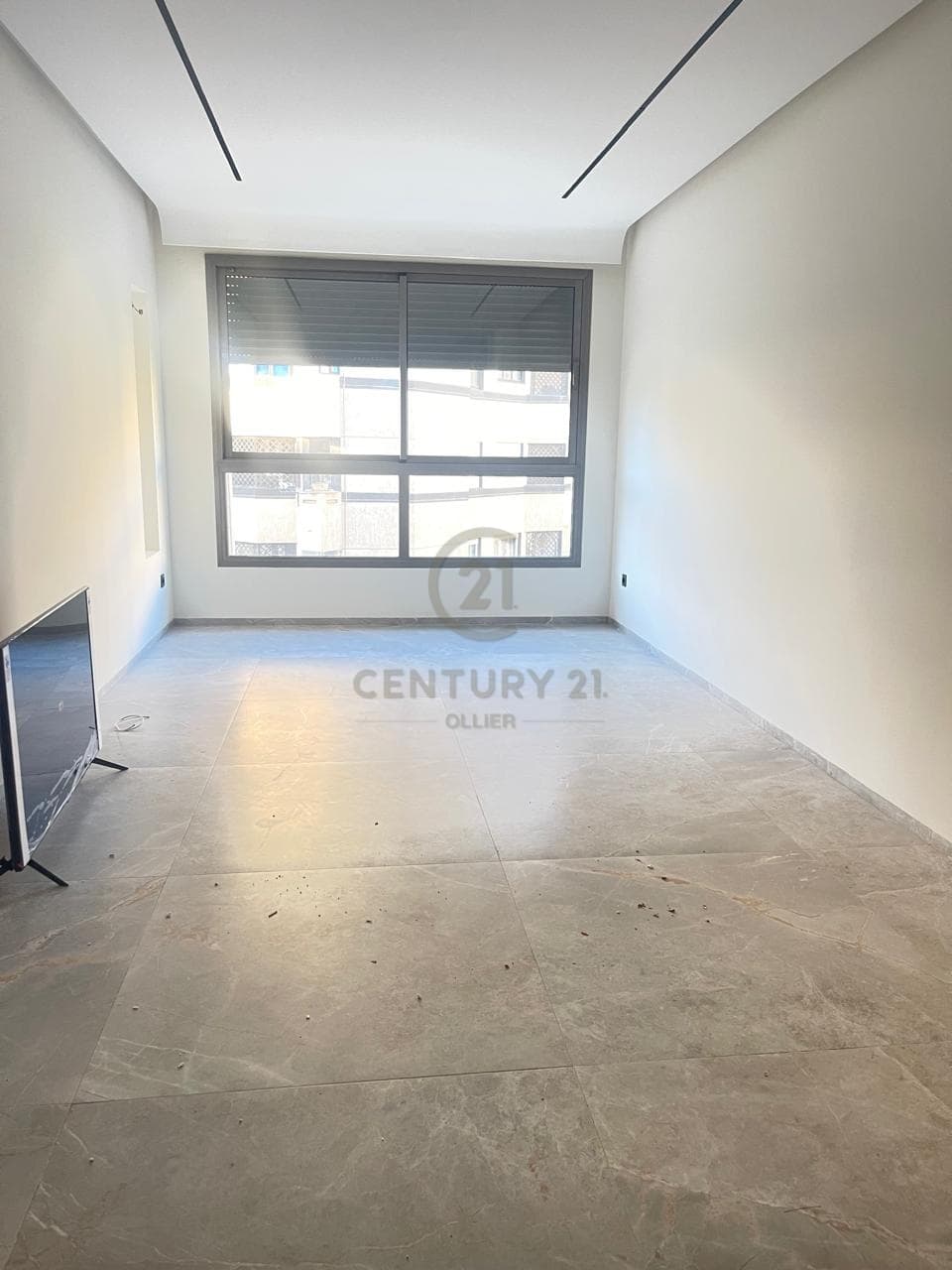 Vendre: Plusieurs studios Neufs